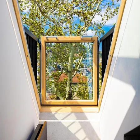 Industrial-style 2bd Loft With Parking Spot By Flat Mаnager Апартамент