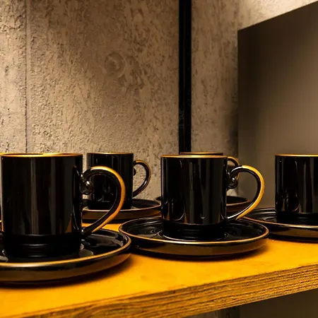 Апартамент Industrial-style 2bd Loft With Parking Spot By Flat Mаnager