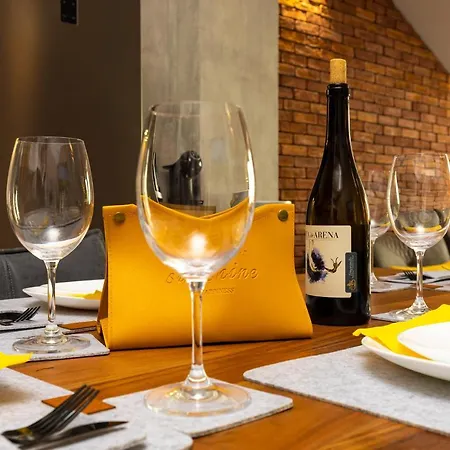 Industrial-style 2bd Loft With Parking Spot By Flat Mаnager Lejlighed Plovdiv