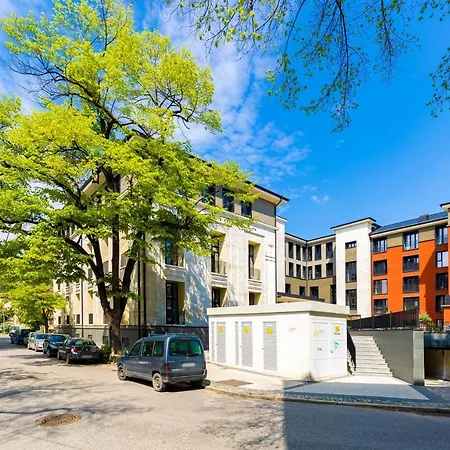 Industrial-style 2bd Loft With Parking Spot By Flat Mаnager