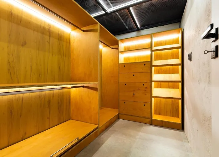 Industrial-style 2bd Loft With Parking Spot By Flat Mаnager プロヴディフ