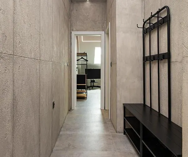 Industrial-style 2bd Loft With Parking Spot By Flat Mаnager *